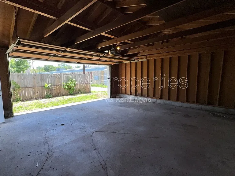 3542 Graceland Ave — Photo 23