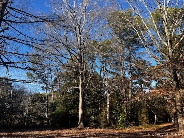 0 Lisburne Ln, Hayes, VA 23072