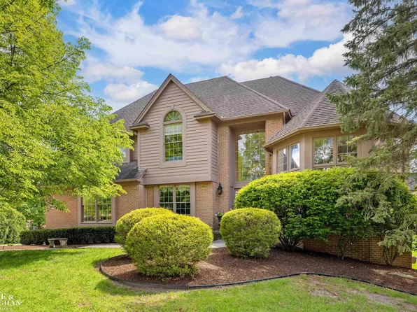 41719 Sudbury Ct, Novi, MI 48375