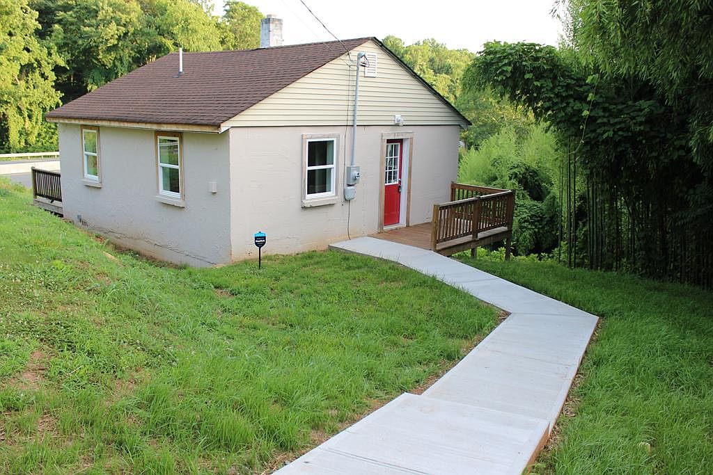 211 9th St, Madison Heights, VA 24572 MLS 48916 Zillow