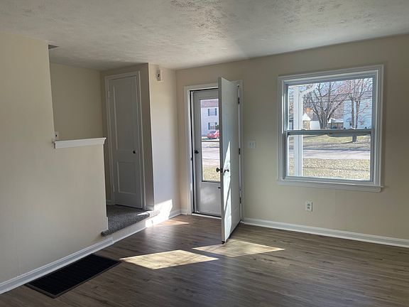 2nd image of 2315 Homewood Dr #2315