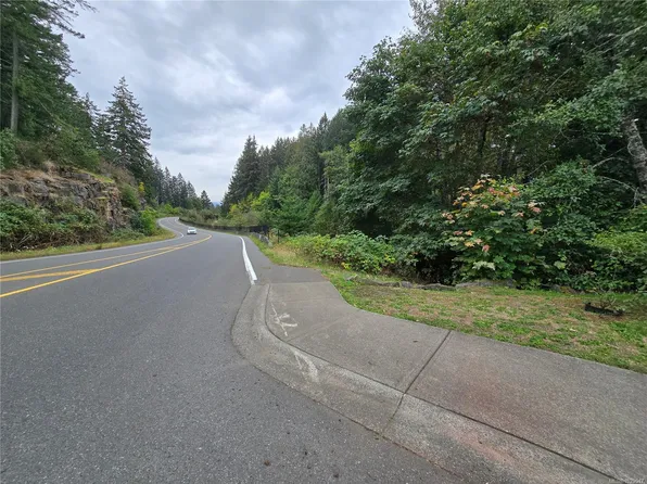 LOT Saint Anns Dr #A, North Cowichan, BC V9L 5M4