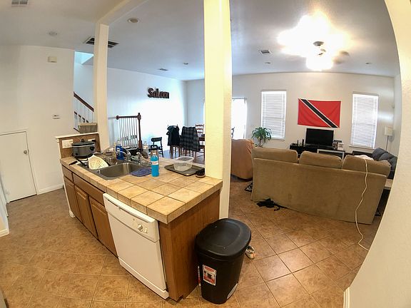3rd image of 1904 W 42nd St #1
