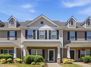 2451 New Holland Cir, Murfreesboro, TN 37128