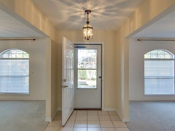 5th image of 7229 Brinkley St