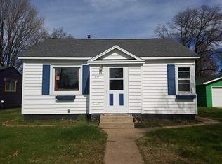 811 7th St, Mosinee, WI 54455