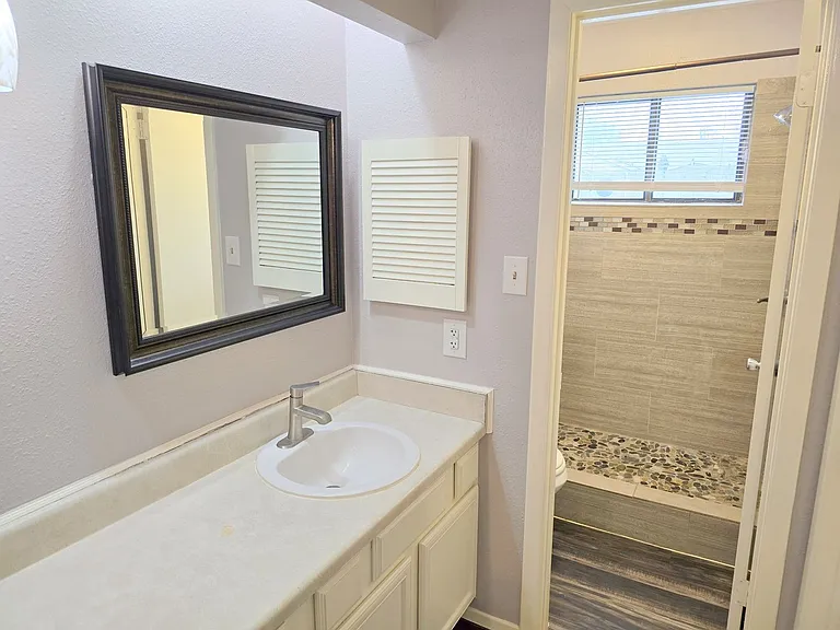 1335 Willersley Ln — Photo 11