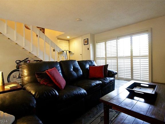 5th image of 508 Delfern Ln #0
