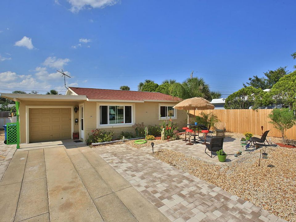 1st image of 57 Seaview Dr
