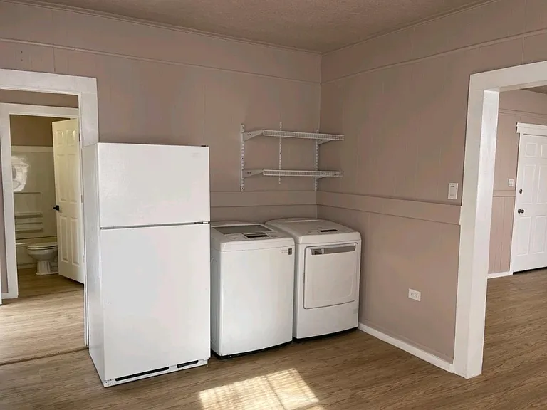207 K St — Photo 7