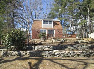 58 Moswansicut Lake Dr, Scituate, RI 02857