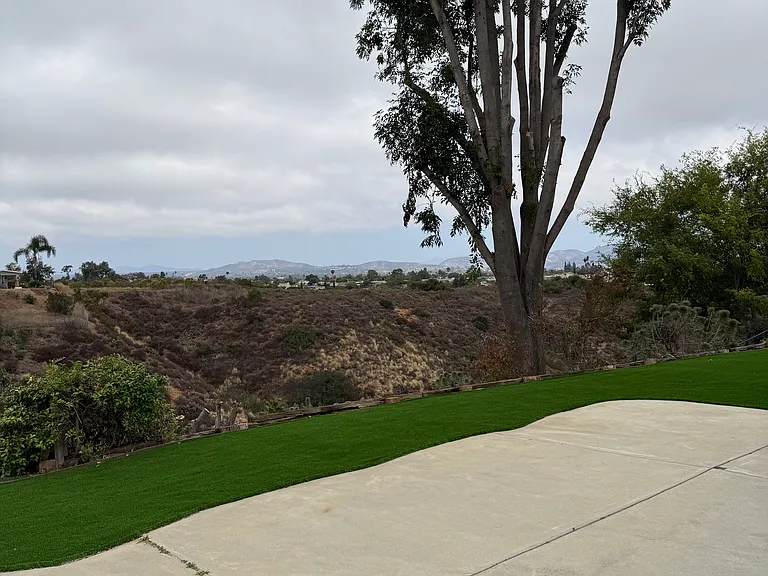 8870 Raejean Ave — Photo 14