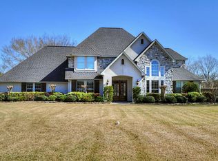 732 Mountain View Dr, Montgomery, TX 77356