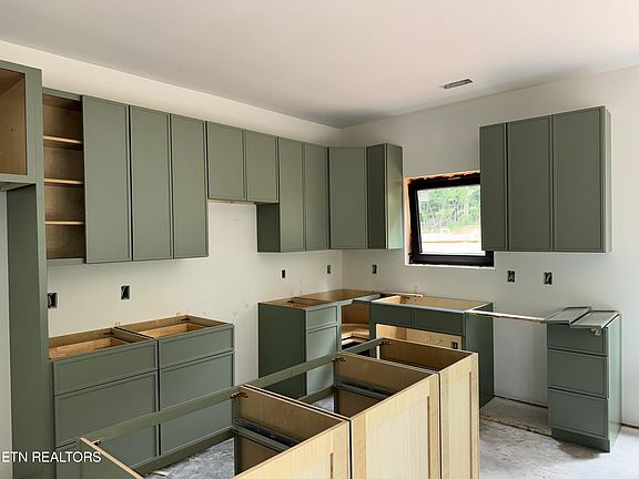 3rd image of 7225 Jana Chris Ln