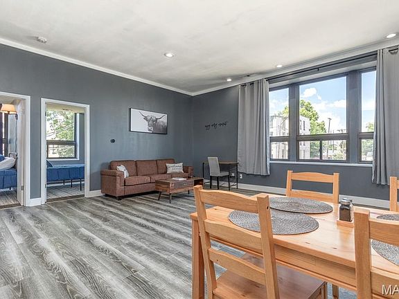 4th image of 1523 S 10th St APT 212