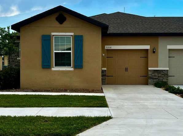 5208 Jovial Ct, Fort Pierce, FL 34947