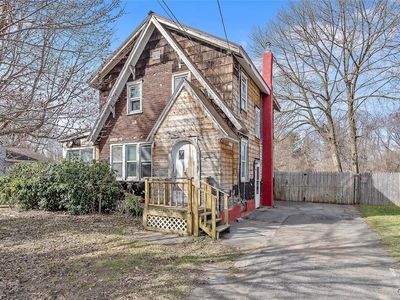 133 Hinsdale Rd, Syracuse, NY, 13211