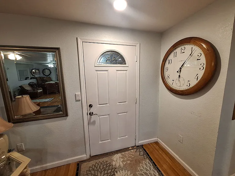 4050 Yucatan Cir — Photo 5