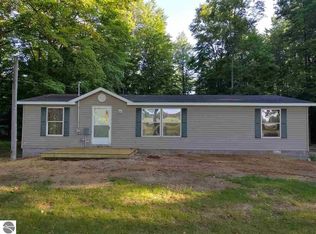 4087 E Sparling Rd, Kingsley, MI 49649