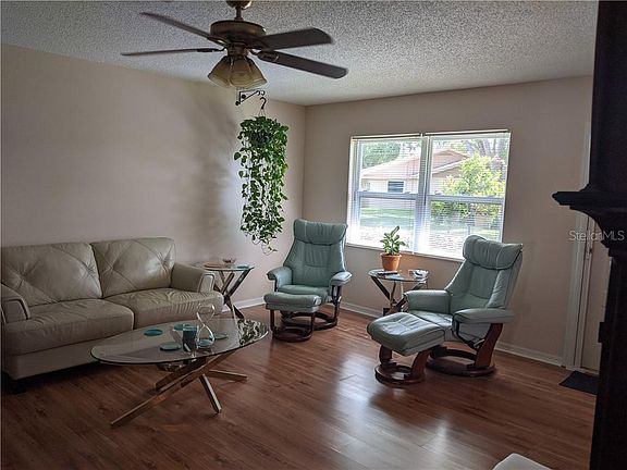3rd image of 1908 Canterbury Ln #K5