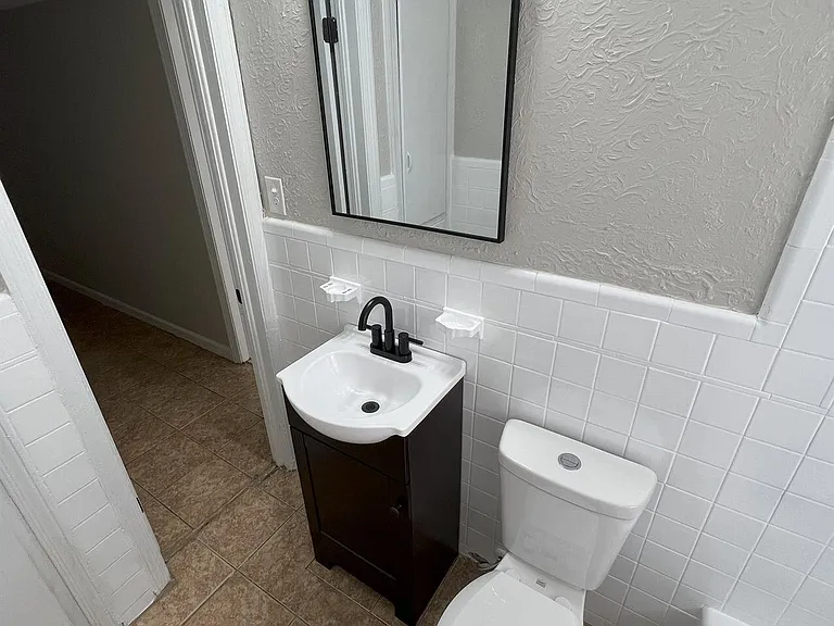 905 Wright Dr #905 — Photo 9