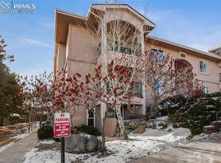 3020 Mandalay Grv UNIT 3, Colorado Springs, CO 80917