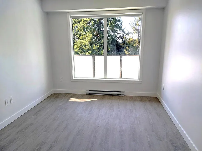 494 Goldstream Ave — Photo 38