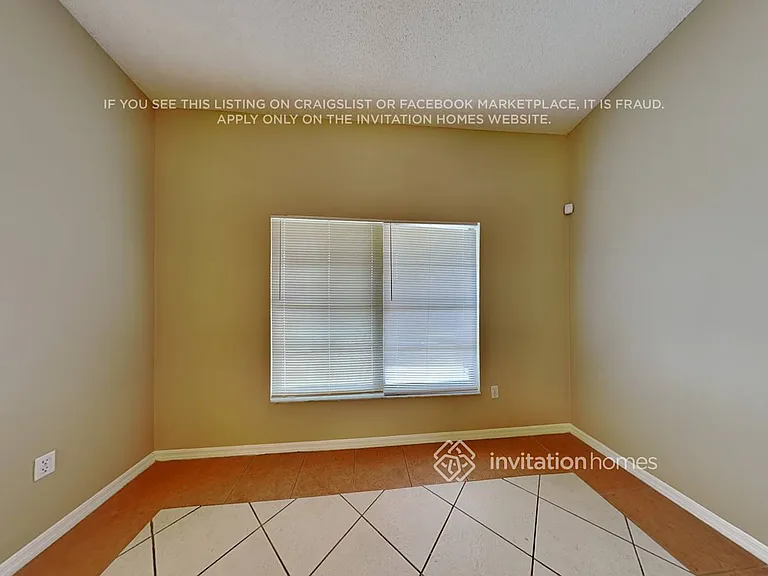 7792 Indian Ridge Trl N — Photo 3
