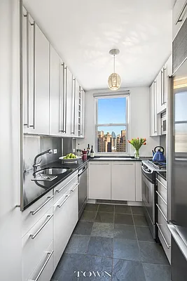Sold by Town Residential | media 10