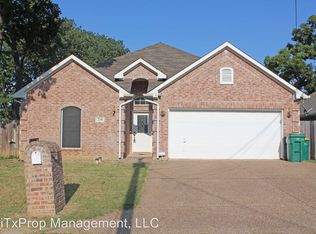 234 Adolphus Ave, Lake Dallas, TX 75065