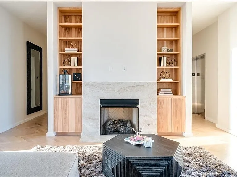 701 N Hudson Ave #500 — Photo 14