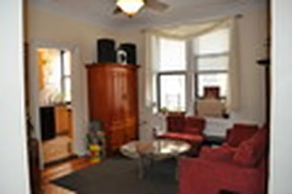 Sold by Bryan L Rozencwaig, LREB | media 3