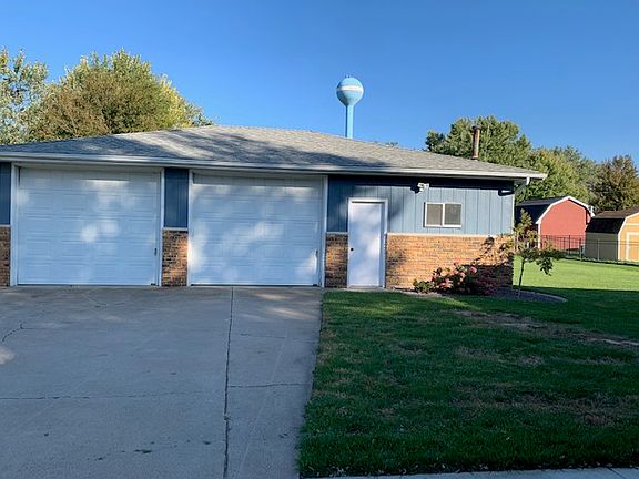 4th image of 2616 S Cameron Ln