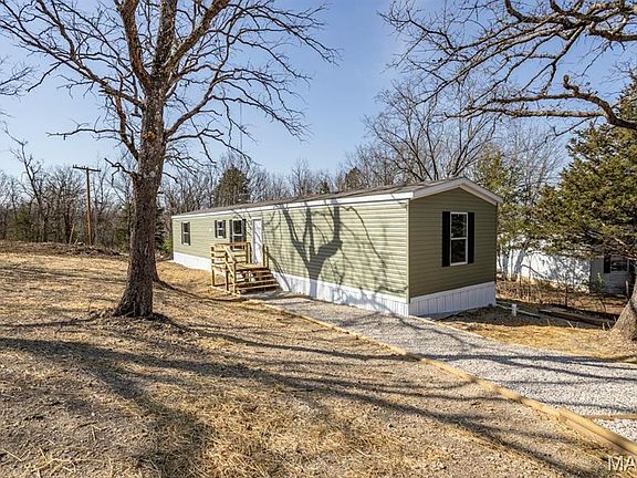 2nd image of 18356 Lassiter Ln