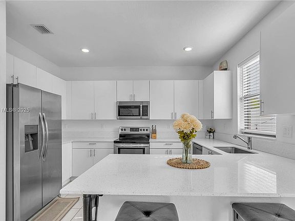 3rd image of 488 NW 203rd Ter #488