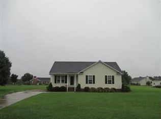 42 Hamilton Farm Cir, Fuquay Varina, NC 27526