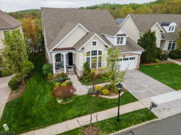 24 JOHNS DRIVE, Warren Twp., NJ 07059