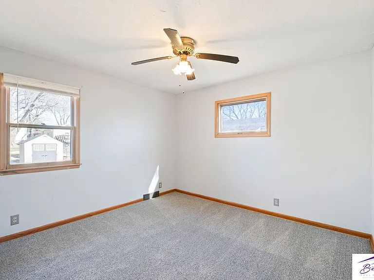 204 Shamrock Rd — Photo 9