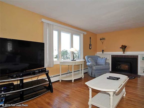 3rd image of 36 Gillooly Dr