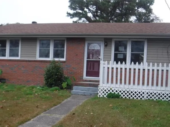 405 Keith Ct, Chesapeake, VA 23325