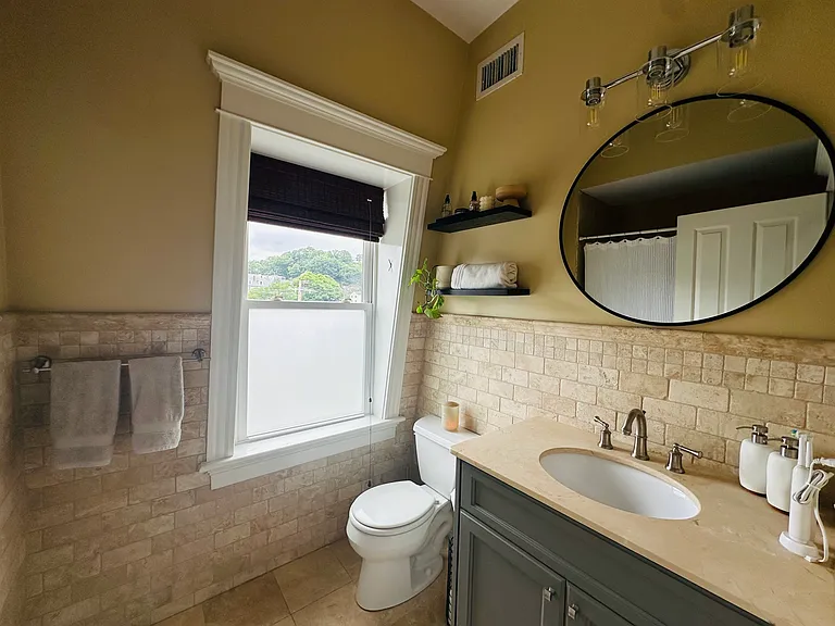 227 Mountain Ave #6 — Photo 9
