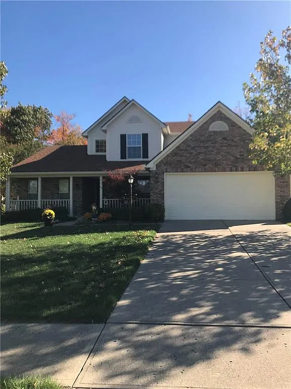 1933 Cross Willow Ln photo 1