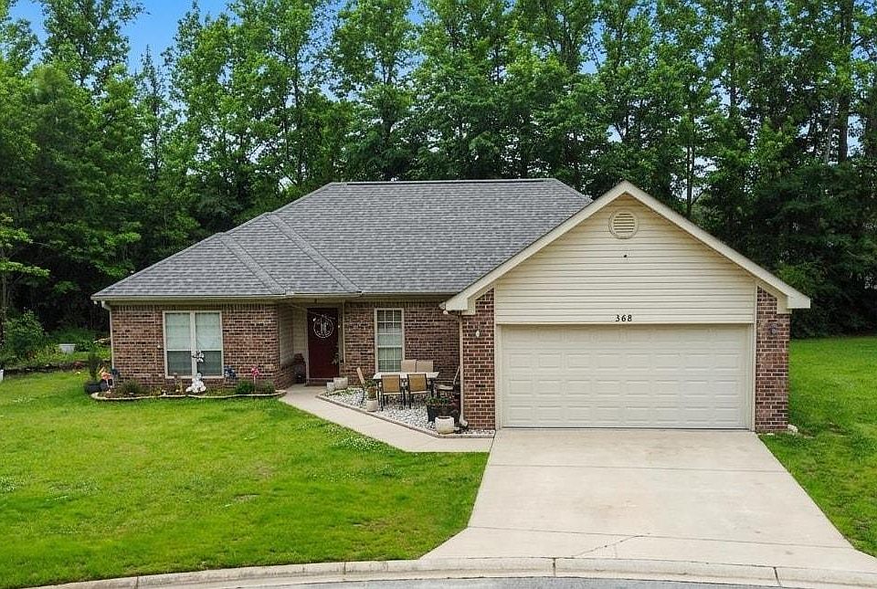 1st image of 368 Meadow Creek Dr