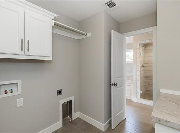4th image of 12909 W 168th St