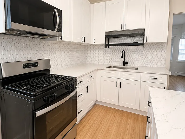 4925 W Henderson St #2 — Photo 11