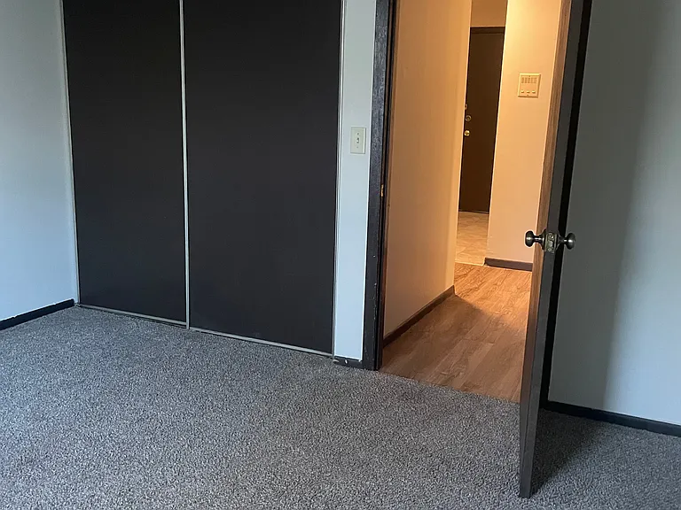 Pinecrest Apartments — Photo 13
