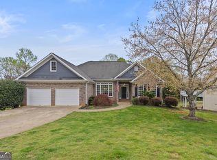 93 Overlook Cir, Dawsonville, GA 30534