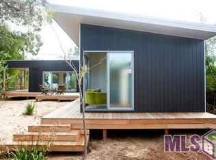 8A Rhododendron Ave, Baton Rouge, LA 70808