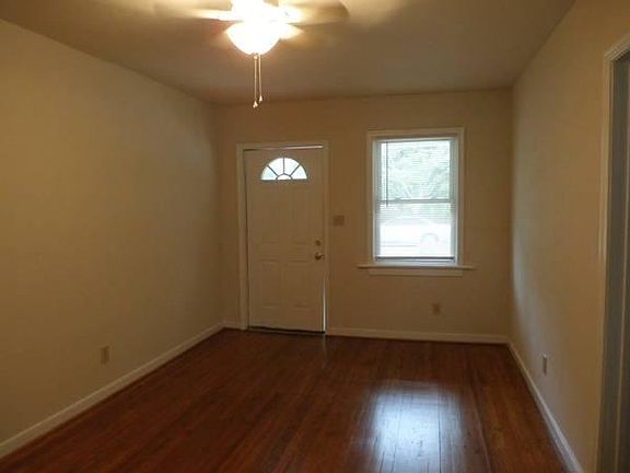 2nd image of 3329 Idlewood Ave
