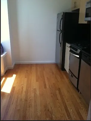 Rented by Robyn Lee, LREB | media 21